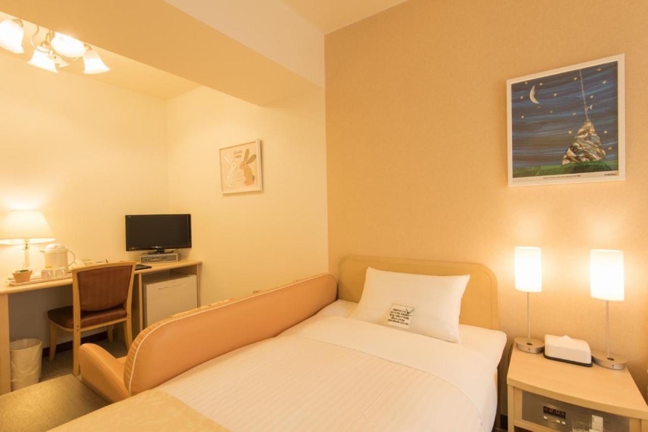Hotel Famy Inn Kinshicho Tokio Exterior foto